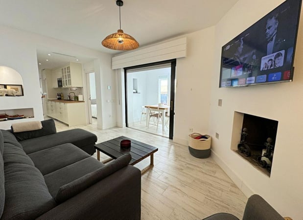 Apartment in Puerto Banus - view 1
