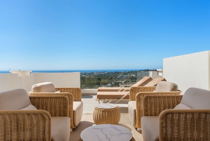 Penthouse in Marbella - view 1