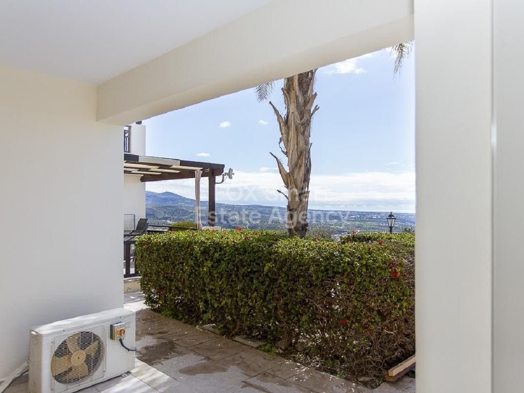 Apartment in Pegeia - Image 2