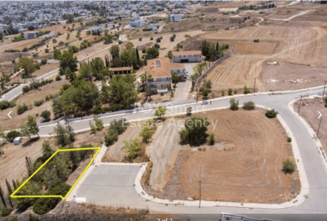 Land in Tseri - view 1