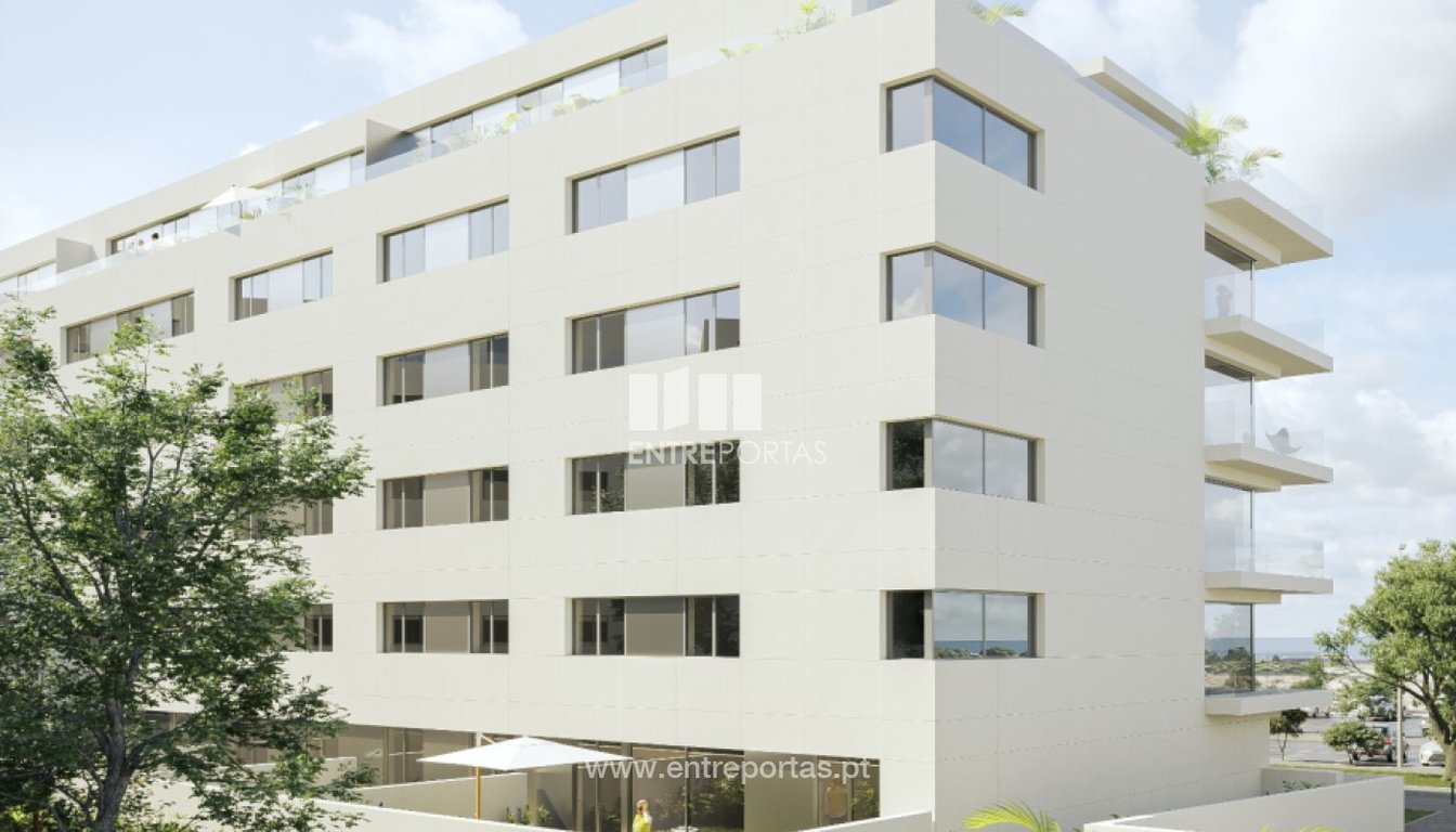 House in Vila do Conde - Image 3