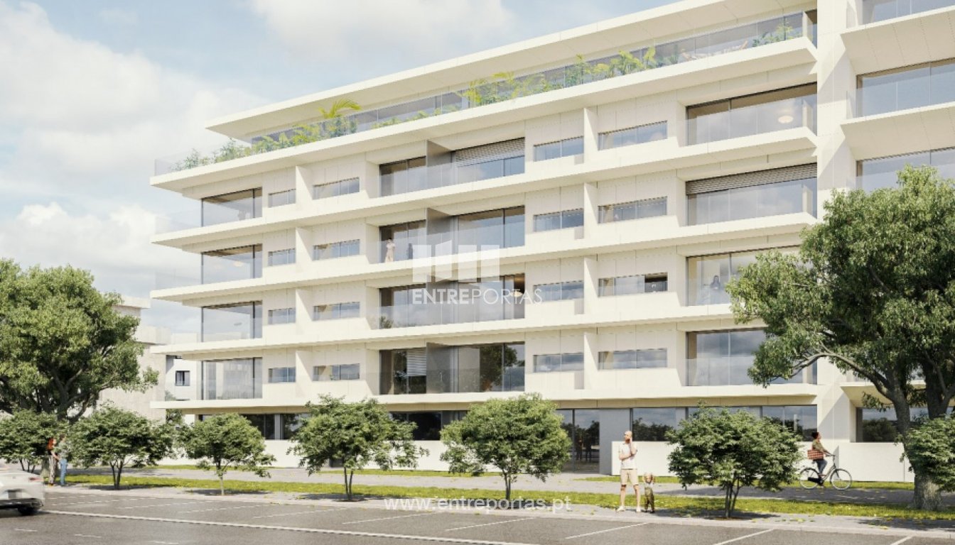 House in Vila do Conde - Image 2