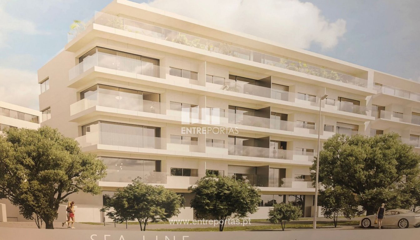 House in Vila do Conde - Image 3