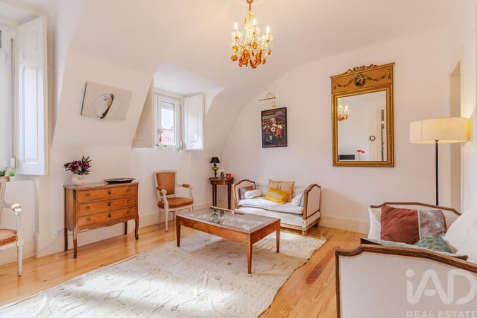 Apartment in Penha de Franca - view 1