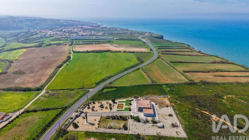 House in Encarnacao - view 1