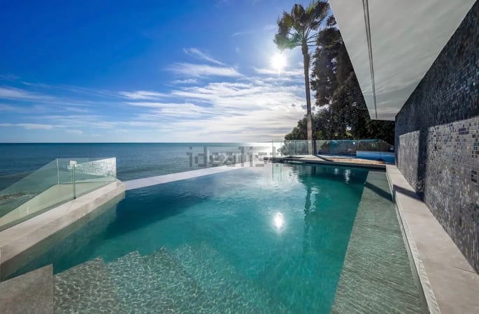 House in El Campello - view 1