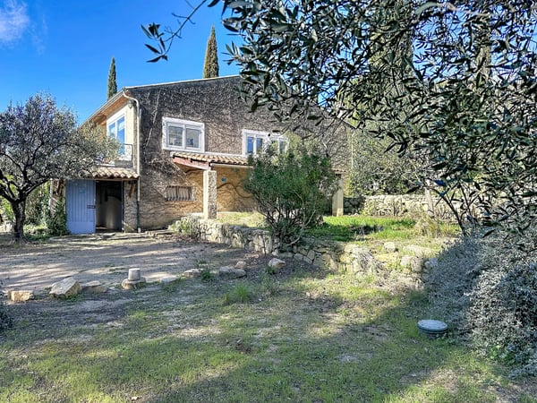 House in Lorgues - view 1