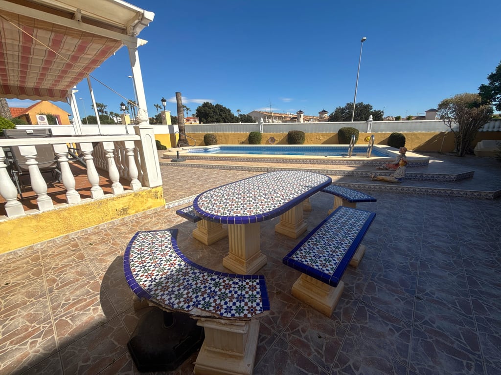 House in Cabo Roig - Image 2