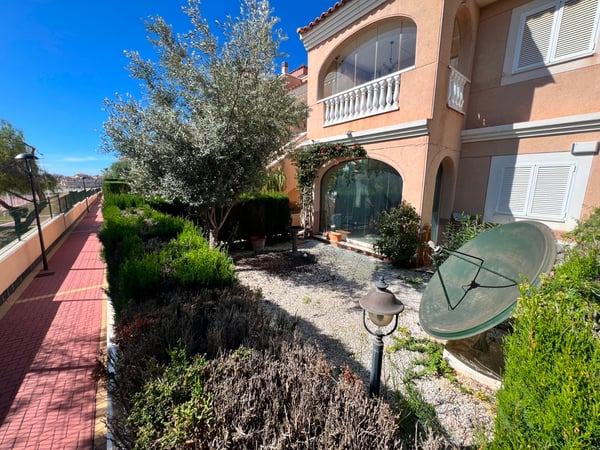 Apartment in Playa Flamenca - view 1