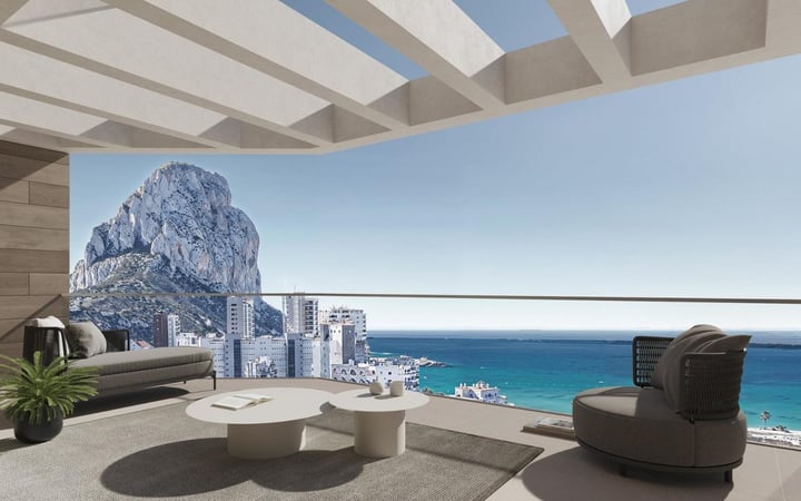 Penthouse in Calp - view 1