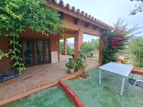 Villa in Malaga - view 1
