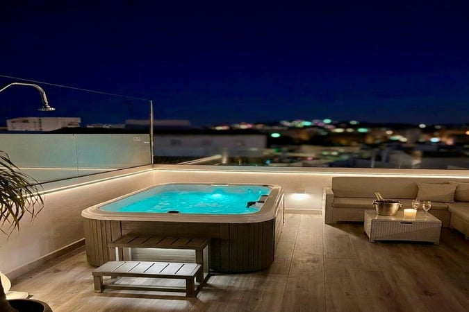 House in Estepona - view 1