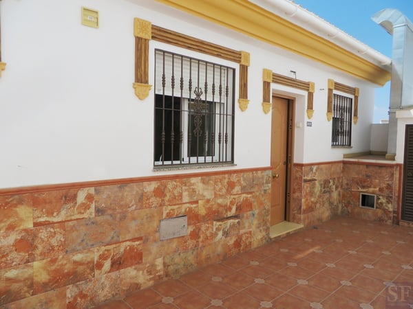 House in Competa - view 1