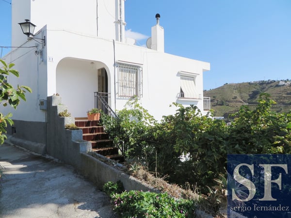 House in Competa - view 1