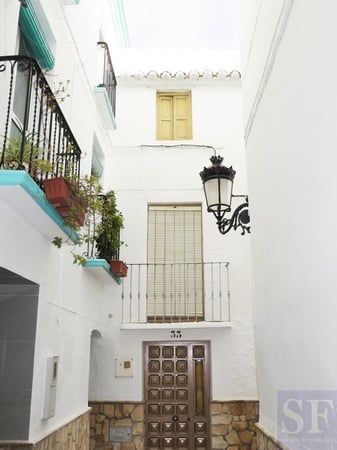 House in Competa - view 1