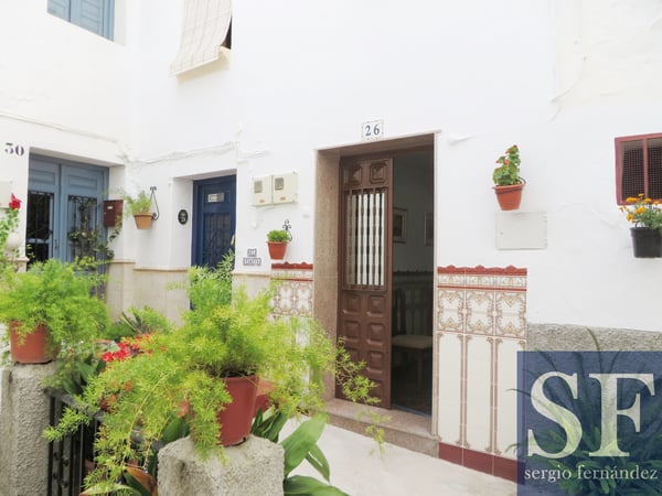 House in Competa - view 1