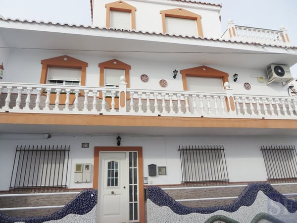 House in Competa - view 1