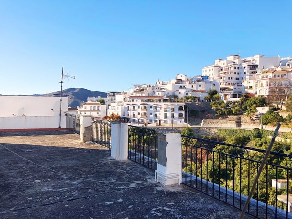 Apartment in Competa - view 1