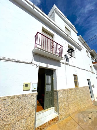 House in Competa - view 1