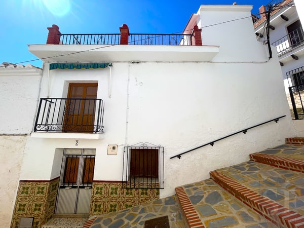 House in Sedella - view 1