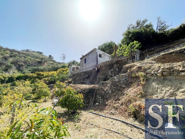 House in Competa - view 1