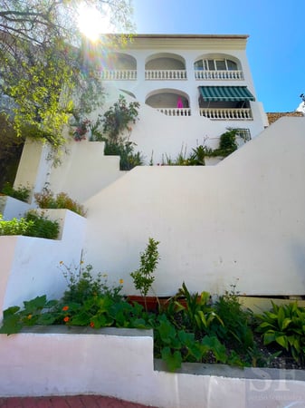 House in Competa - view 1