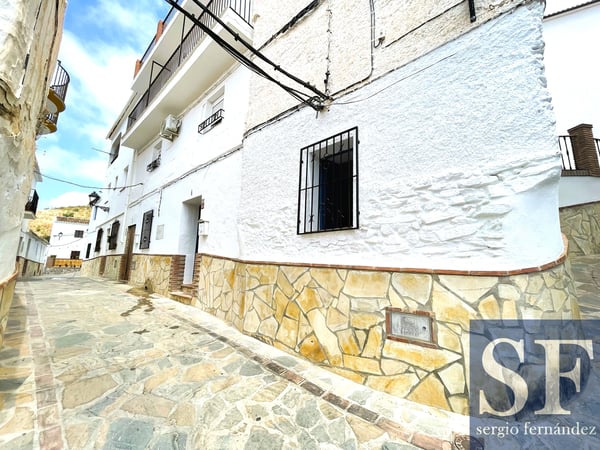 House in Corumbela - view 1