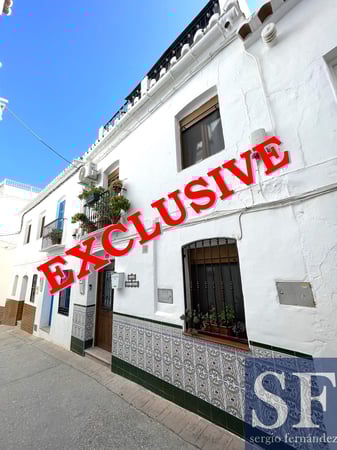 House in Competa - view 1