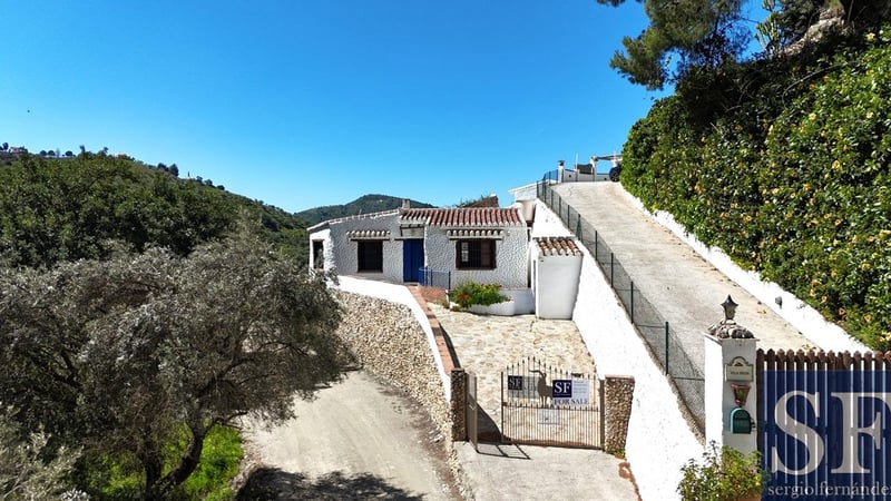 Villa in Competa - view 1