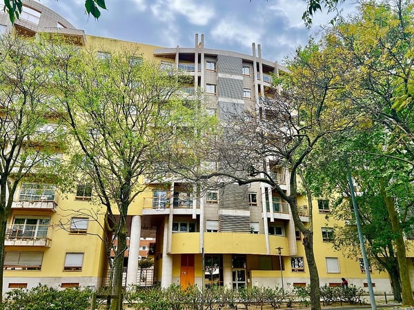 Apartment in Portela - view 1