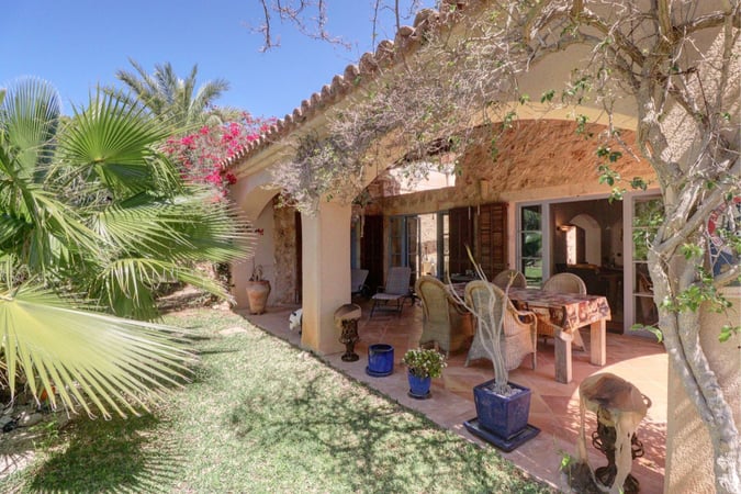 Villa in Santa Ponsa - view 1