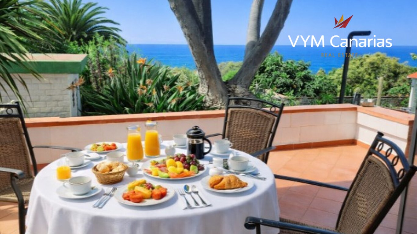 Villa in Santa Ursula - Image 2