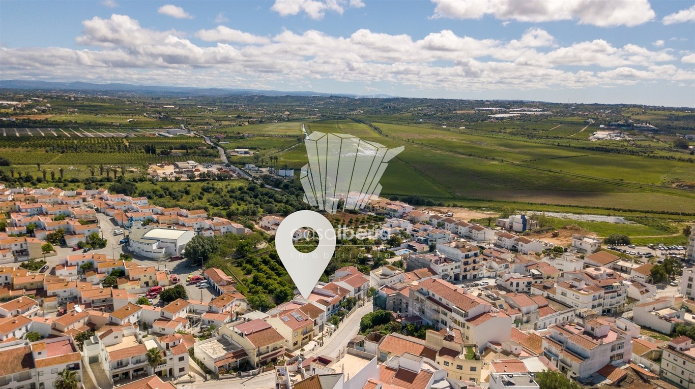 House in Lagoa - Image 2