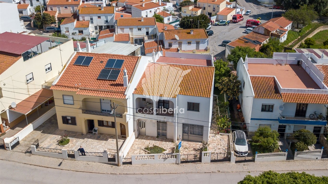 House in Lagoa - Image 3