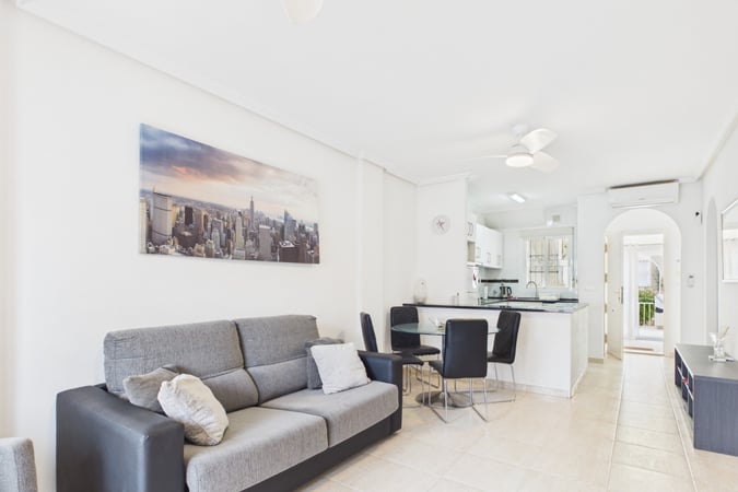 Apartment in Los Alcazares - view 1