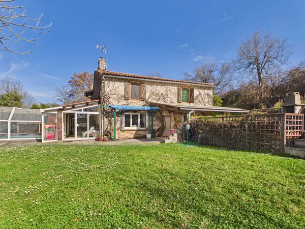 House in Realmont - view 1