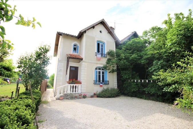 House in Eymet - view 1