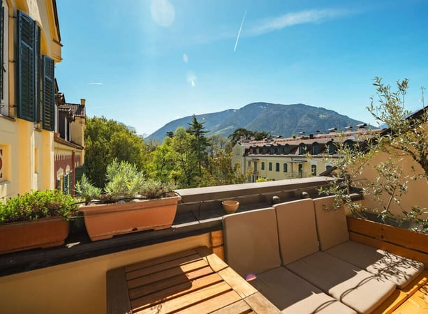 Villa in Merano/Meran - view 1