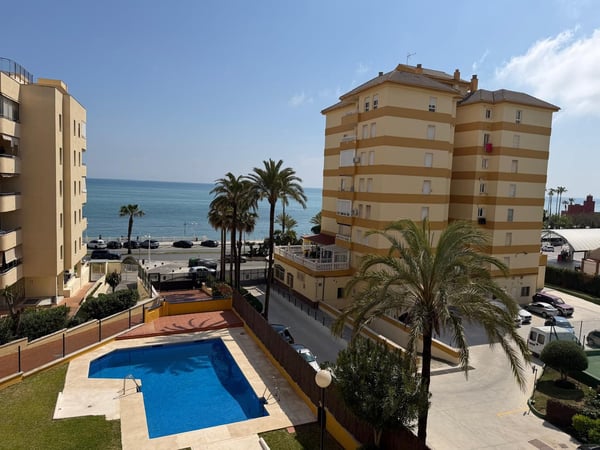 Apartment in Benalmadena - view 1