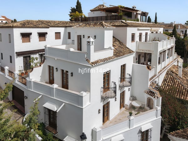House in Malaga - view 1
