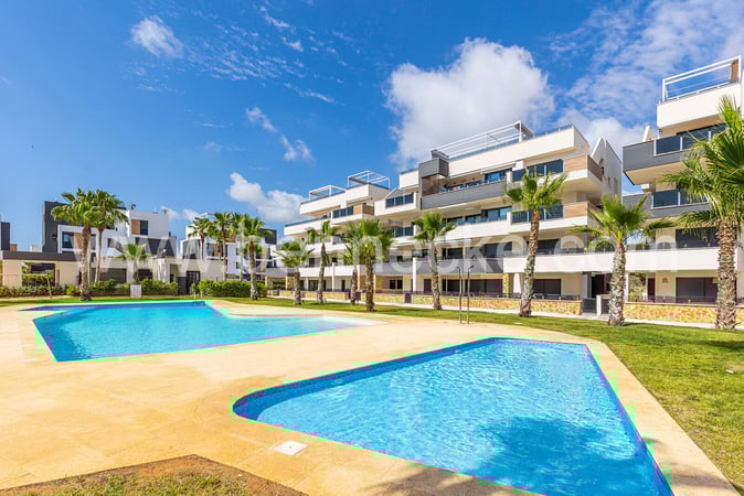Apartment in Urbanizacion los Balcones - view 1