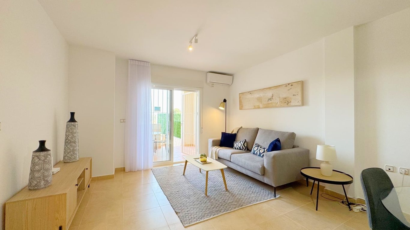 Apartment in Dehesa de Campoamor - Image 3