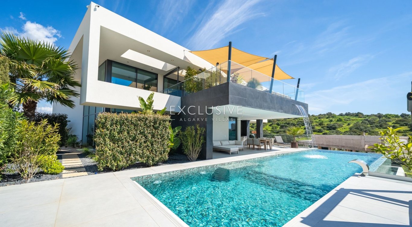 House in Lagos - Image 2