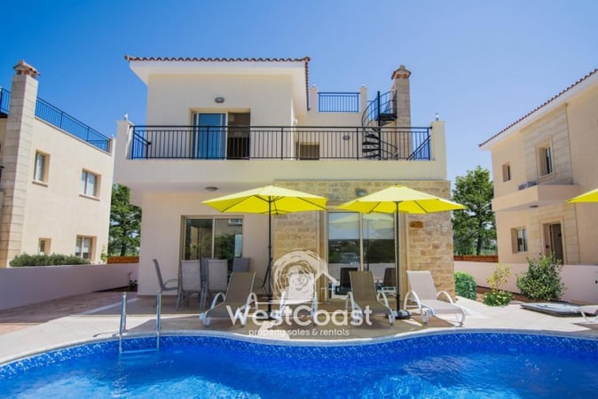 House in Polis Chrysochous - view 1