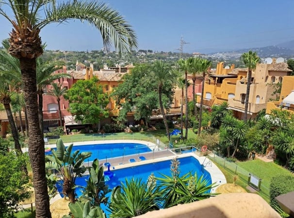 House in Nueva Andalucia - view 1