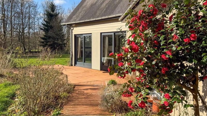 House in Yerville - view 1