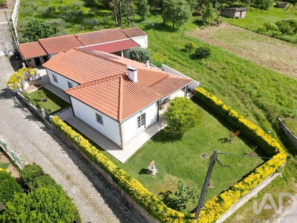 House in Pedreiras - view 1