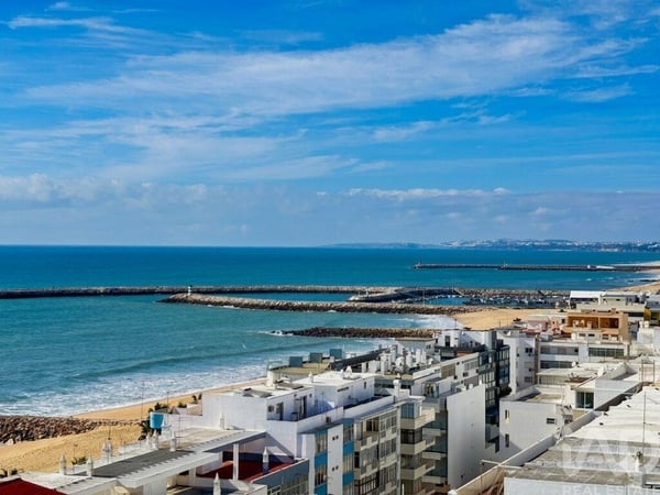 Apartment in Quarteira - view 1