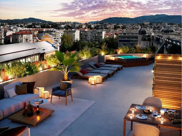 Apartment in Nice - view 1