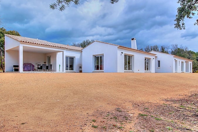 House in Baudinard-sur-Verdon - view 1
